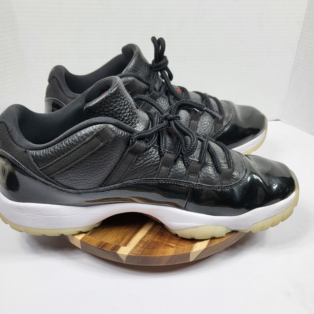 Jordan Air Jordan 11 Retro Low Men Size 14 Black Excellent 72-10 AV2187-001 - Picture 8 of 11